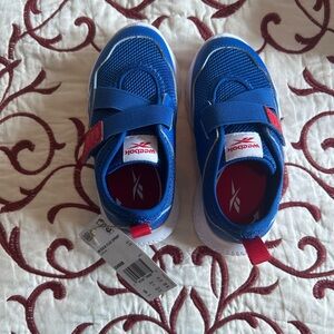 Weebok Flex Sprint Infants in Blue Size 9C